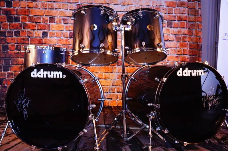 VINNIE PAUL SIG.SKULL FLAME KIT image 1