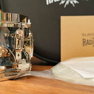 Slingerland Radio King Limited Edition 14x05 - Black Diamond Pearl Wrap image 4