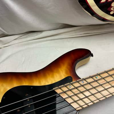 Halo Custom Guitars Custom Shop Clarus 5 Multiscale multi-scale Fanned Fret 5-string Bass 2018 image 4