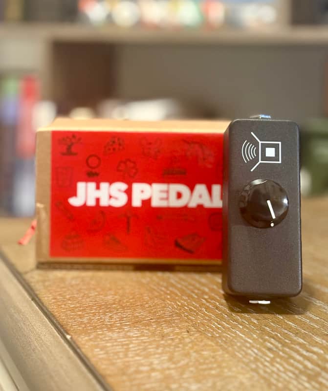 JHS Little Black Amp Box