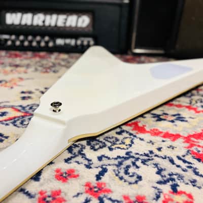 2016 Epiphone Brendon Small Signature "Snow Falcon" Flying V Dethklok Metalocalypse - Snow Burst - Limited Edition w/ Original Soft Case image 14