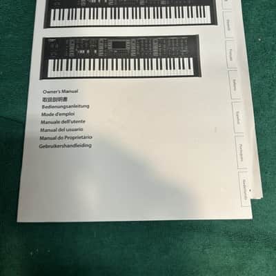 Roland V-Stage 88 Digital Stage Piano 2025 - Present - Black image 11