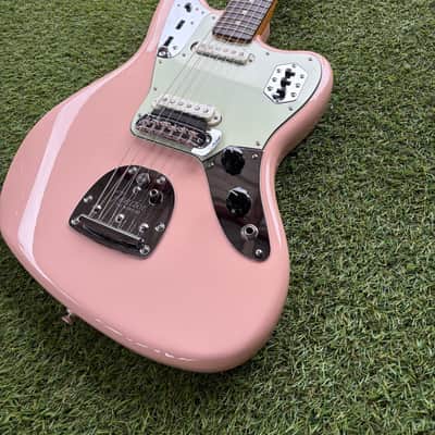 Fender Vintera III Mid '60s Jaguar - Shell Pink image 3
