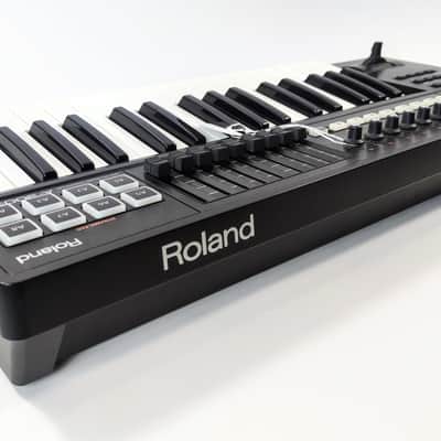 Roland A-300PRO 37-Key MIDI Keyboard Controller (Warranty) image 6