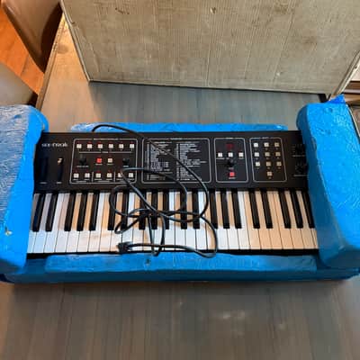 VTG Sequential Circuits Six-Trak Analog Synthesizer + Orig Box, Foam, Manual (Upgraded NVRAM) image 15