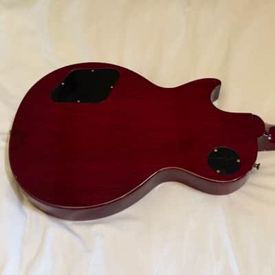 2006 Gibson Les Paul Studio with Gold Hardware - Wine Red Gloss - Free Pro Setup image 8