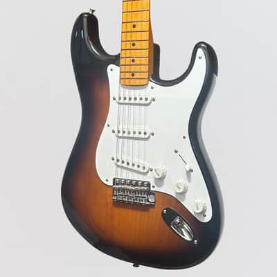 Fender 70th Anniversary American Vintage II 1954 Stratocaster Electric Guitar 2024 - Sunburst image 3