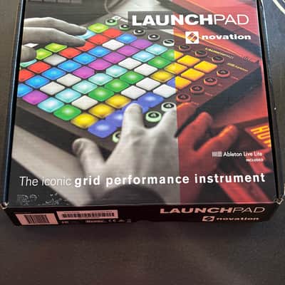 Novation Launchpad MKII Pad Controller image 4