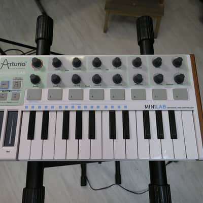 Arturia MiniLab mk I with Analog Lab preset sheet image 1