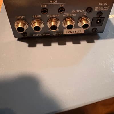 Boss IR-200 Amp and IR Cabinet 2021 - Present - Silver image 2