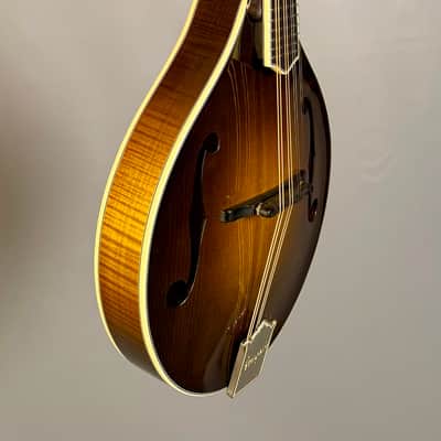 Bourgeois M5A Mandolin - Sunburst image 3