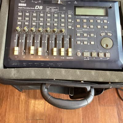 Korg D8 90’s - Black image 1