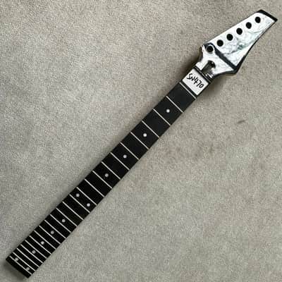 24 Frets Rosewood Fingerboard Electric Guitar Maple Neck image 1