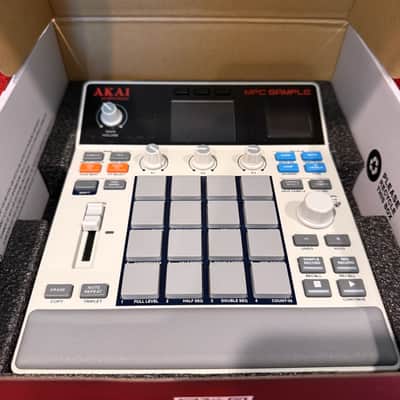 Akai MPC Sample 2025 - present - Gray image 6