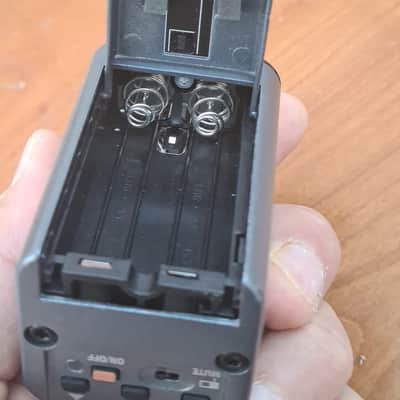 Sennheiser 🎤 Sennheiser SKP 100 G3 Plug-On Transmitter – 823–865 MHz (E Band) imagen 4