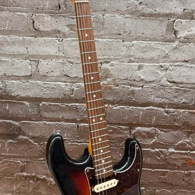 Squier Stratocaster - Tobacco Burst - SN - CGS1406619 image 3
