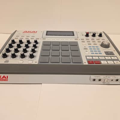 Akai MPC Renaissance Groove Production Studio 2012 - 2019 - Grey image 5