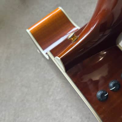 Taylor 614ce Honeyburst 2004 Electro Acoustic image 10