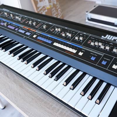 Roland Jupiter 6 61-Key Synthesizer Black image 3