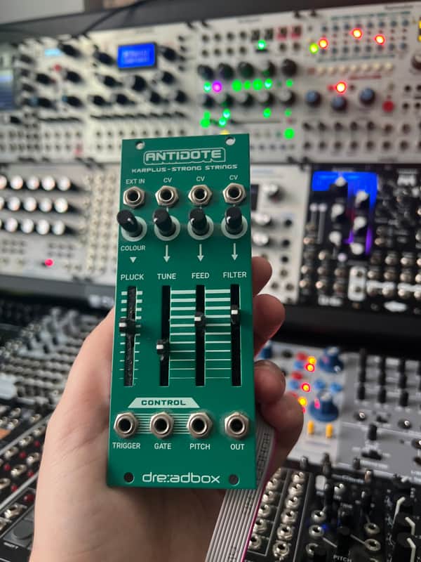 Dreadbox Antidote Karplus-Sting Strings 2020 - Present - Green image 1