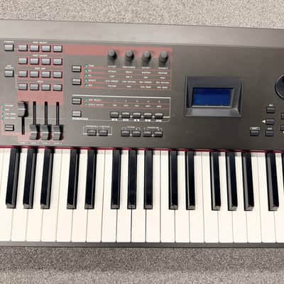 Yamaha S70XS 76-Key Balanced Hammer Action Synthesizer / Stage Keyboard 2015 image 4