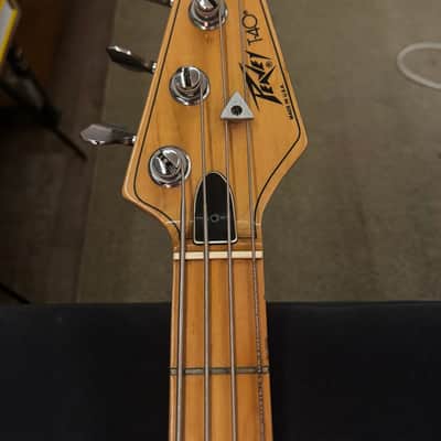 Peavey T-40 Burgundy image 4