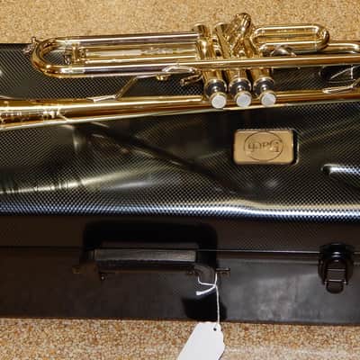 Bach TR200 Series Bb Trumpet Lacquered Brass image 3
