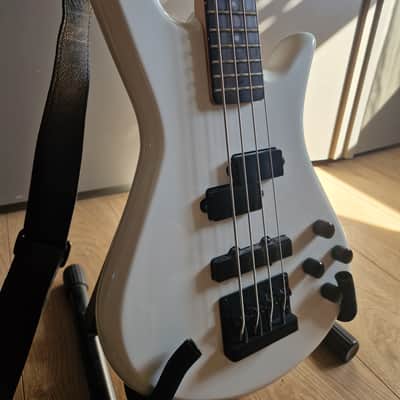 Spector Performer 4 2024 White image 3