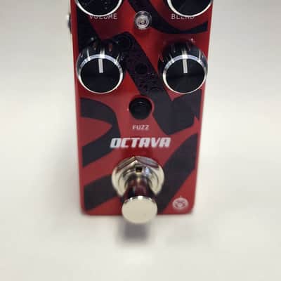 Pigtronix Octava Micro Octave Fuzz 2010s - Red image 2