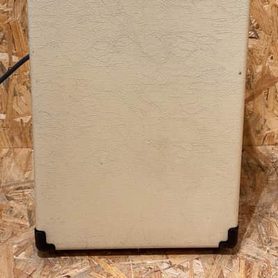 Pre Owned Roland Cube 60 Bass Combo Bild 2