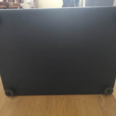Fender Rumble 200 V3 200-Watt 1x15" Bass Combo 2015 - Present - Black Bild 8