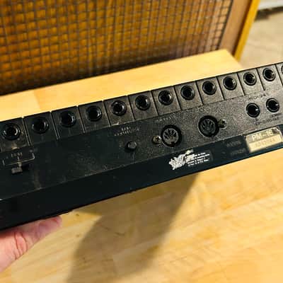 Roland PM-16 Pads to MIDI Converter image 3