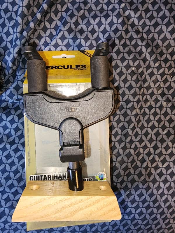 Hercules GSP38WB Auto Grip Short Arm Guitar Wall Hanger with Wooden Base 2010s - Natural/Black image 1