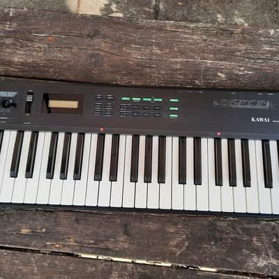 Kawai K1 Digital Synthesizer (1988)