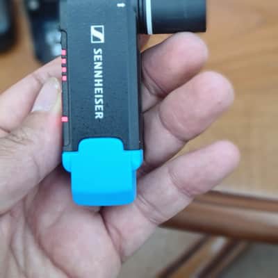 Sennheiser Sennheiser AVX Wireless Microphone Set | SK AVX + EKP AVX | 3.5mm | With Carrying Case image 8