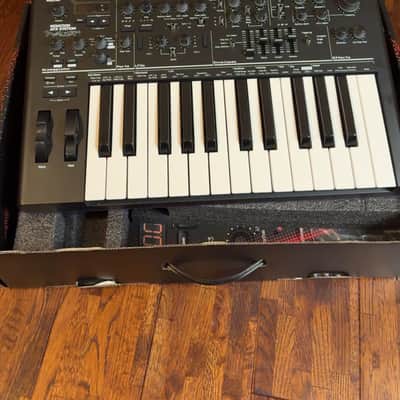 Novation AFX Station 25-Key Monophonic Synthesizer 2020 - Present Black