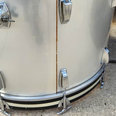 Ludwig 4pc Drum Kit - 12, 13, 16, 24 Silver Silk image 11