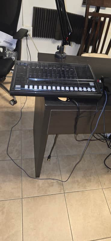 Roland TR-8S AIRA Rhythm Performer with Sample Playback 2018 - Present - Black image 1