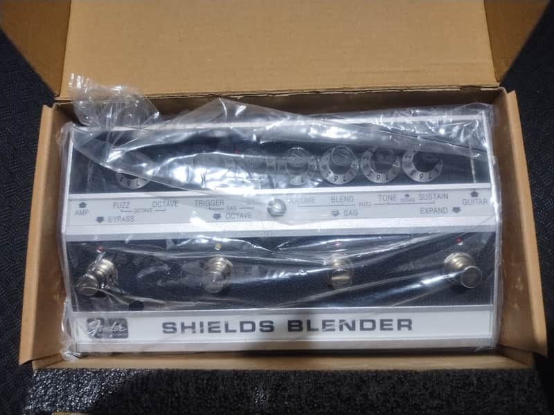 Fender Shields Blender 2023 - Present - Silver / Black image 1