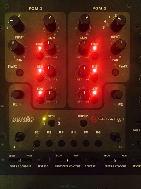 Rane TTM-57SL DJ mixer w/ flight case, Scratch Live control records + bonus Serato DJ keyboard cover image 1