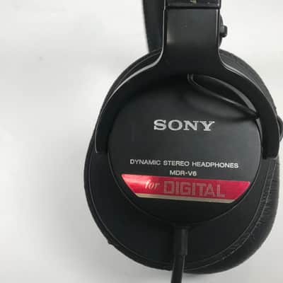 Sony MDR-V6 Dynamic Stereo Studio Monitor Headphones | Reverb