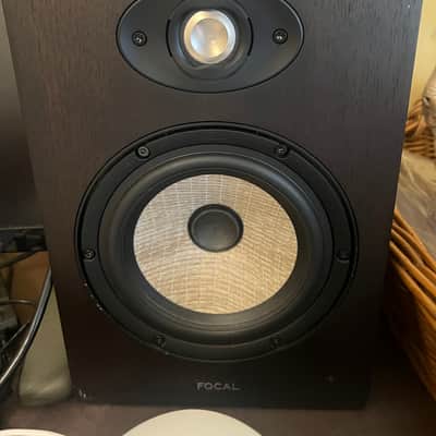 Focal Shape 65 6.5" Powered Studio Monitors (Pair) 2010s - Wood image 2