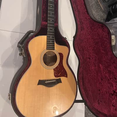 Taylor 214ce -DLX - QM image 1