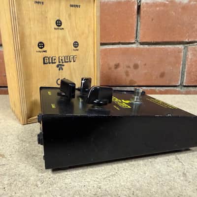 Electro-Harmonix Big Muff Pi V8 Small Box 6/Screws image 4