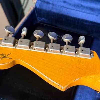 Fender 1960 Stratocaster Heavy Relic Sonic Blue over Sunburst 2023 image 11
