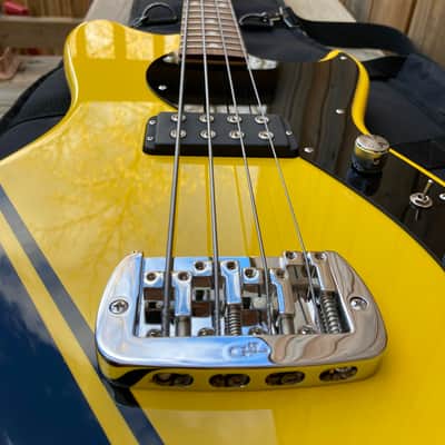 G&L Fallout Bass Launch Edition 2020 Racing Yellow image 5
