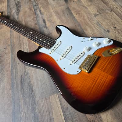 Fender American Limited Edition 50th Anniversary Flame Stratocaster image 5