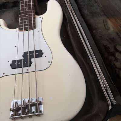 1976 Fender Precision Bass Left-Handed refin nitro olympic white image 3