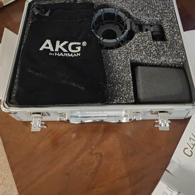AKG C414 XLII Large Diaphragm Multipattern Condenser Microphone 2010s - Black image 3