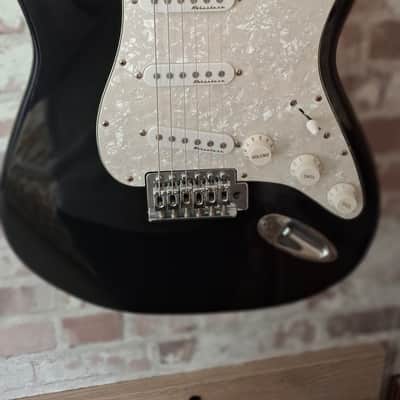 Fender Standard stratocaster 1995 - Black image 3